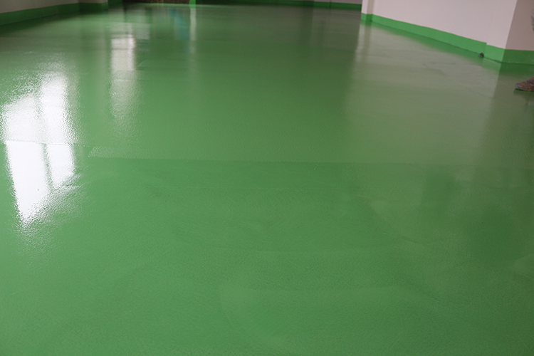 固化地坪與環(huán)氧地坪：哪個(gè)更適合你？